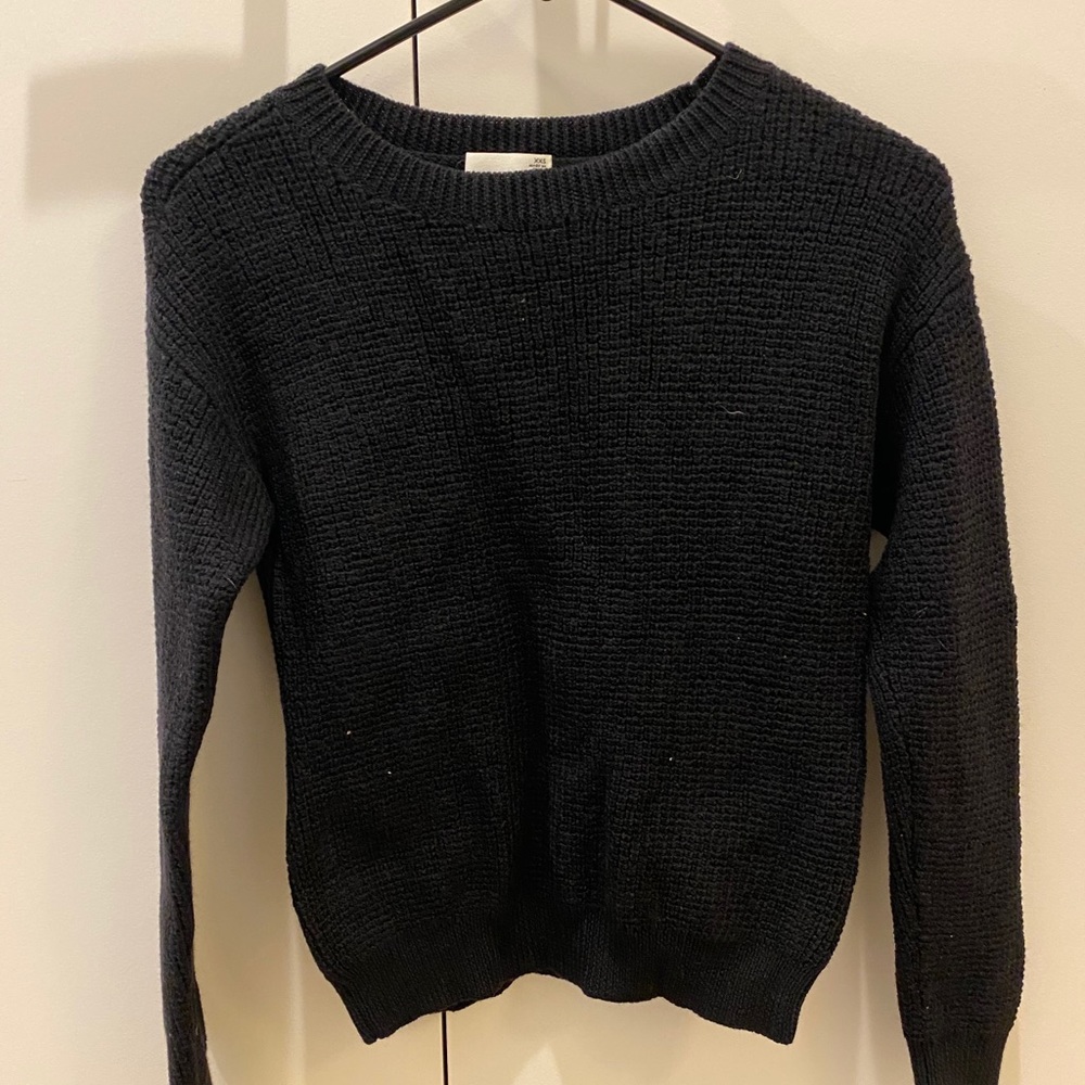 Aritzia sweater